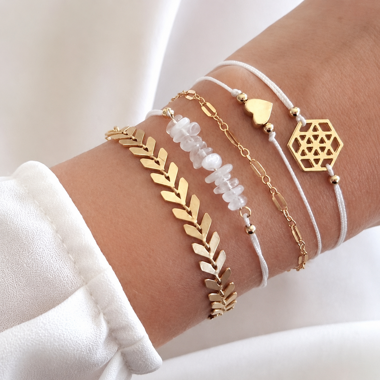Gold White Bracelet 5 Piece Set