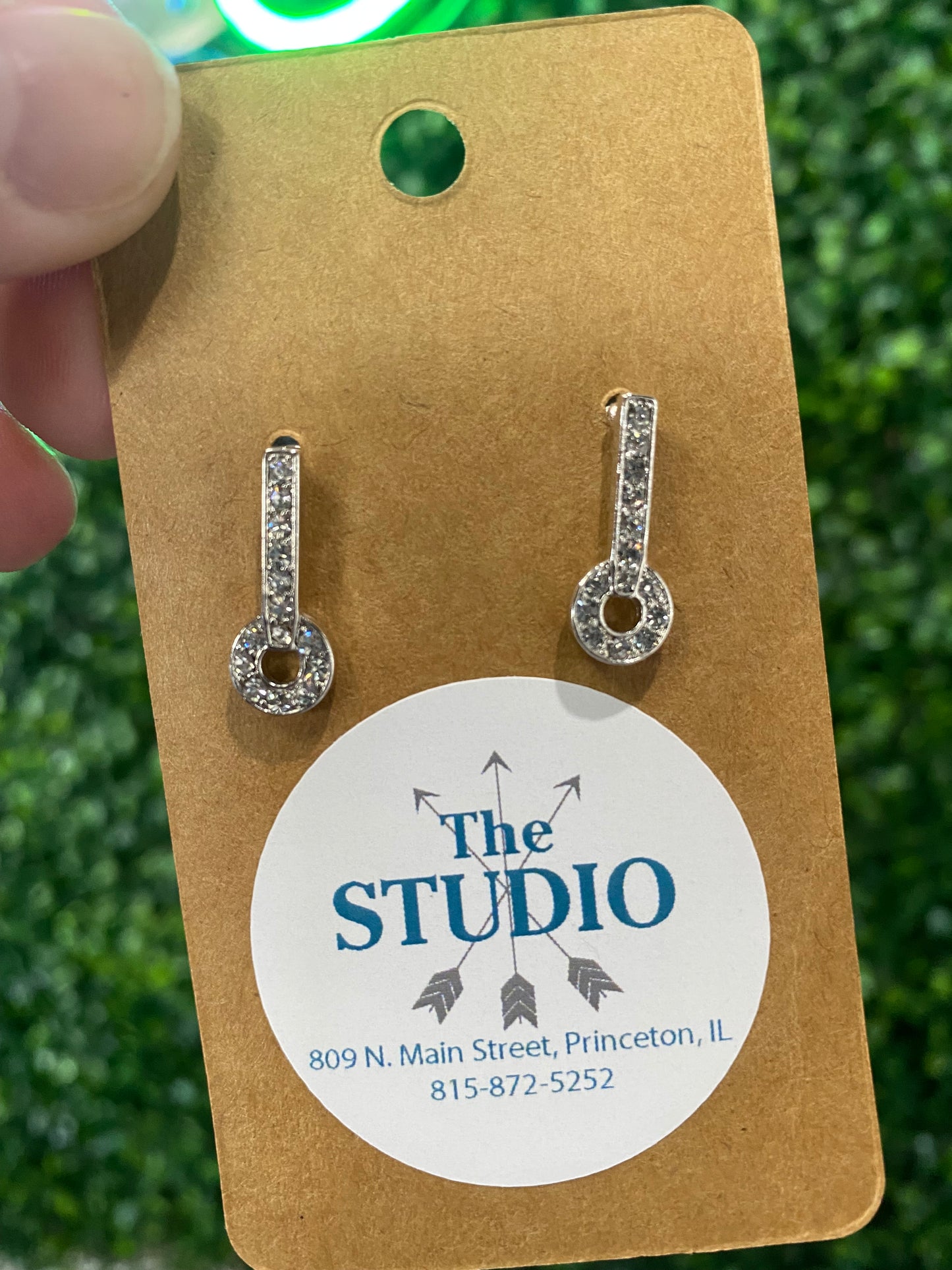 TINY DROP CIRCLE EARRINGS