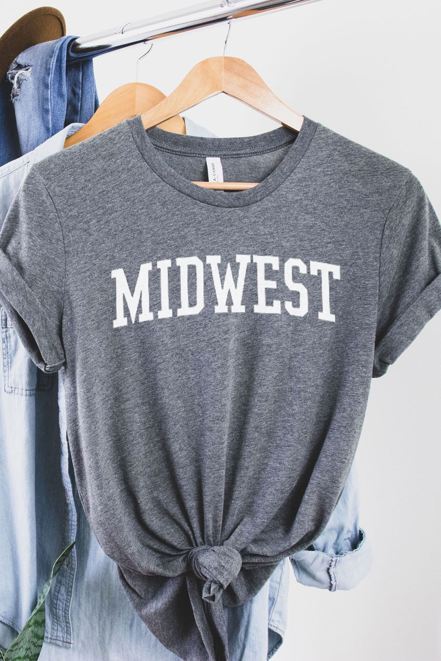 The Midwest Graphic Tee