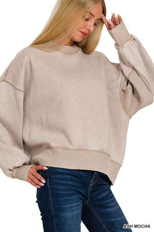 ACID WASHED OVERSIZED PULLOVER