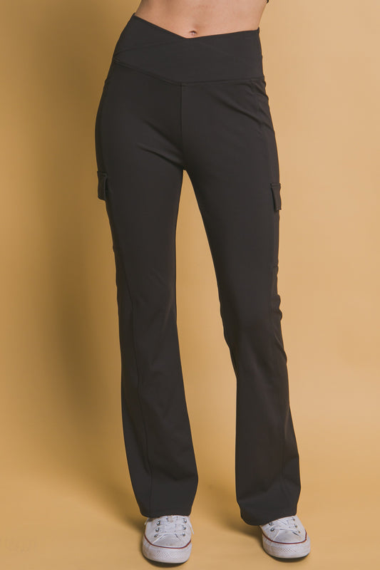 FLARED CARGO LEGGINGS