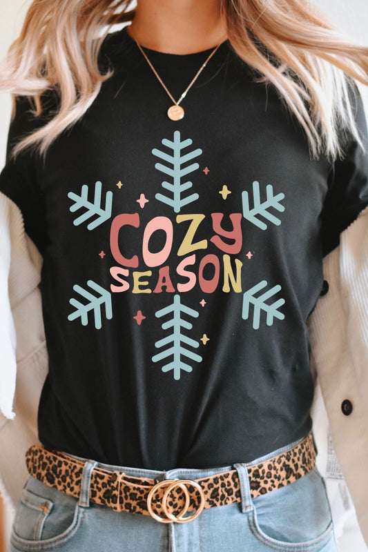 COZY SEASON T-SHIRT