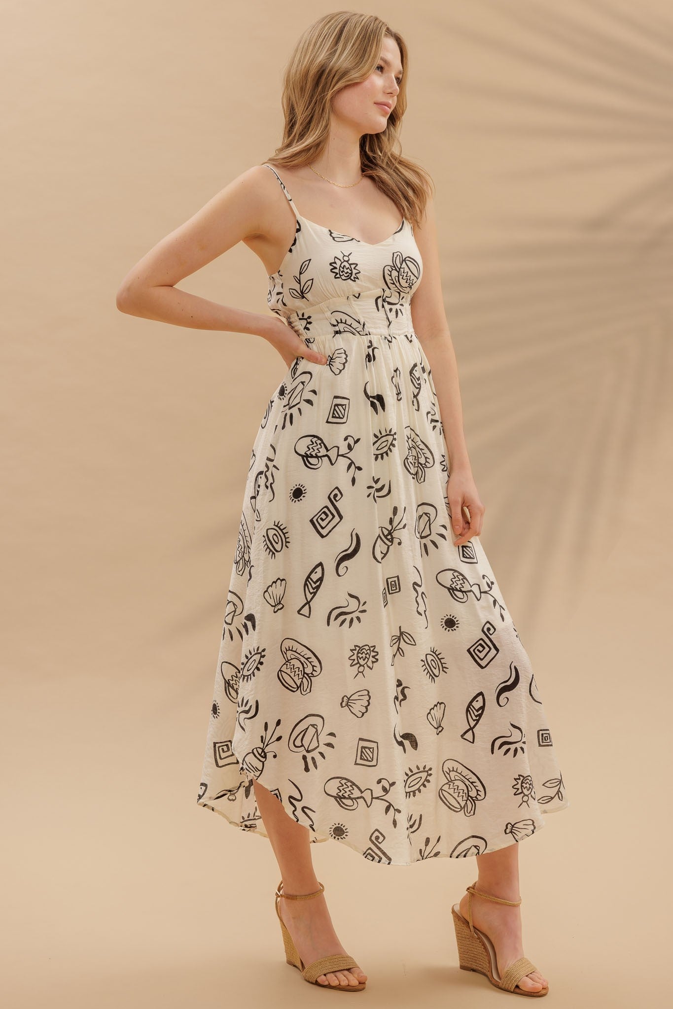 Doodle Print Shirred Waist Sleeveless Midi Dress