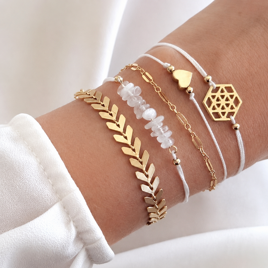 Gold White Bracelet 5 Piece Set