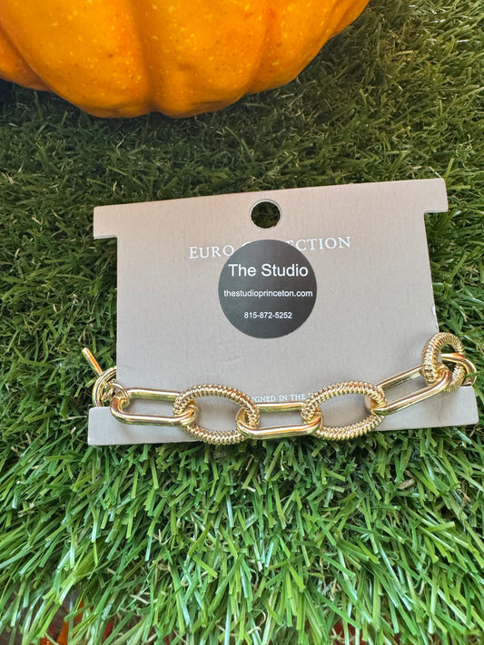 Ridged Chain Bracelet