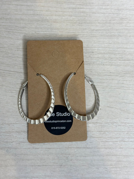 Textured Drop Earrings
