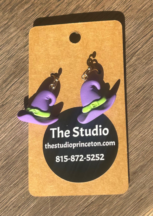 SMALL CLAY WITCH HAT EARRINGS