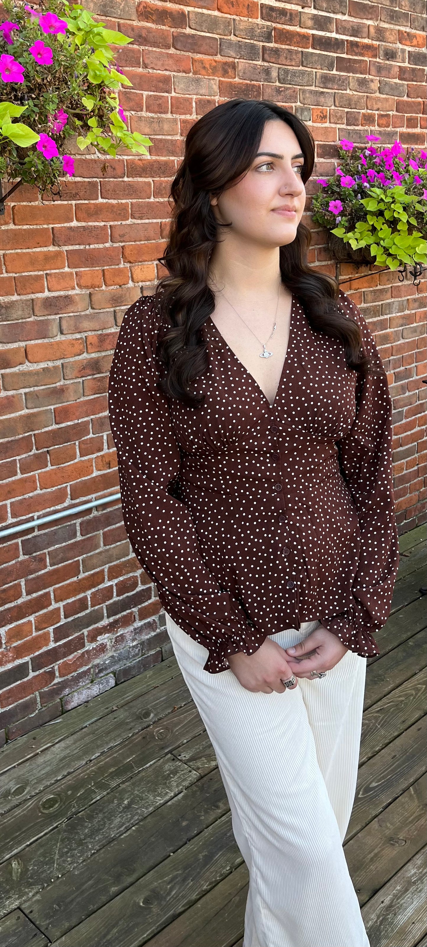 POLKA DOT V NECK TOP