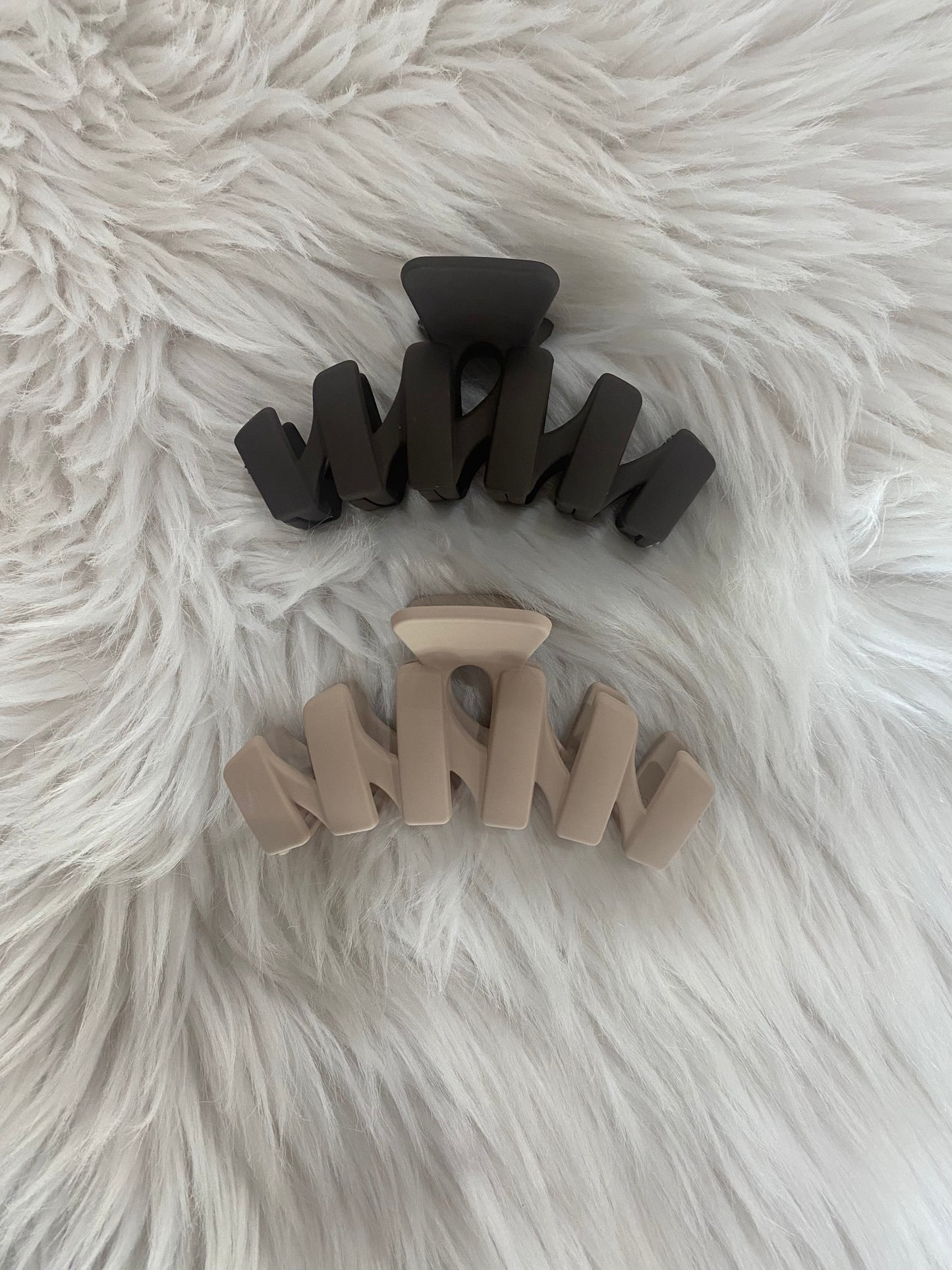 Large Claw Clips